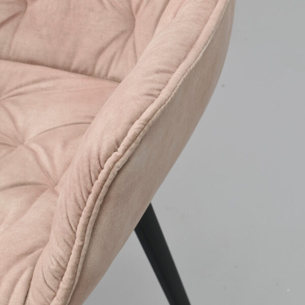 Rowico Gilroy-tuoli, beige kangasverhoilu