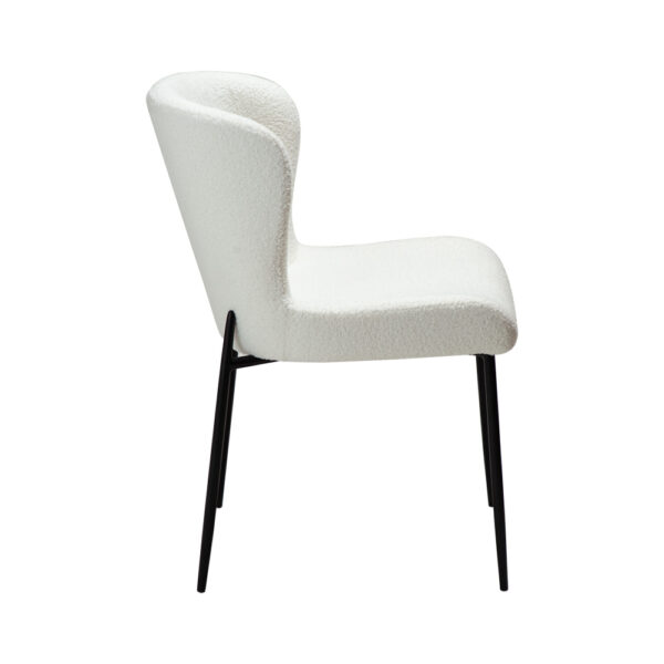 Dan-Form Glam-tuoli, valkoinen buklee, mustat metallijalat